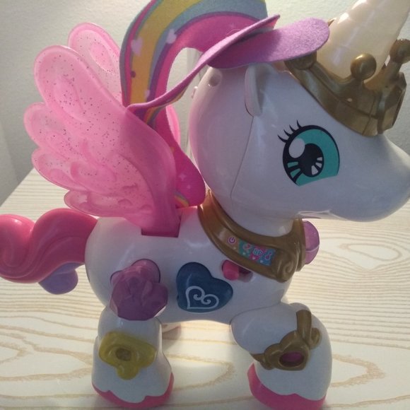 My Little Pony White/ Pink Unicorn with Tiara Sings and lights up Push Buttons - Picture 2 of 4
